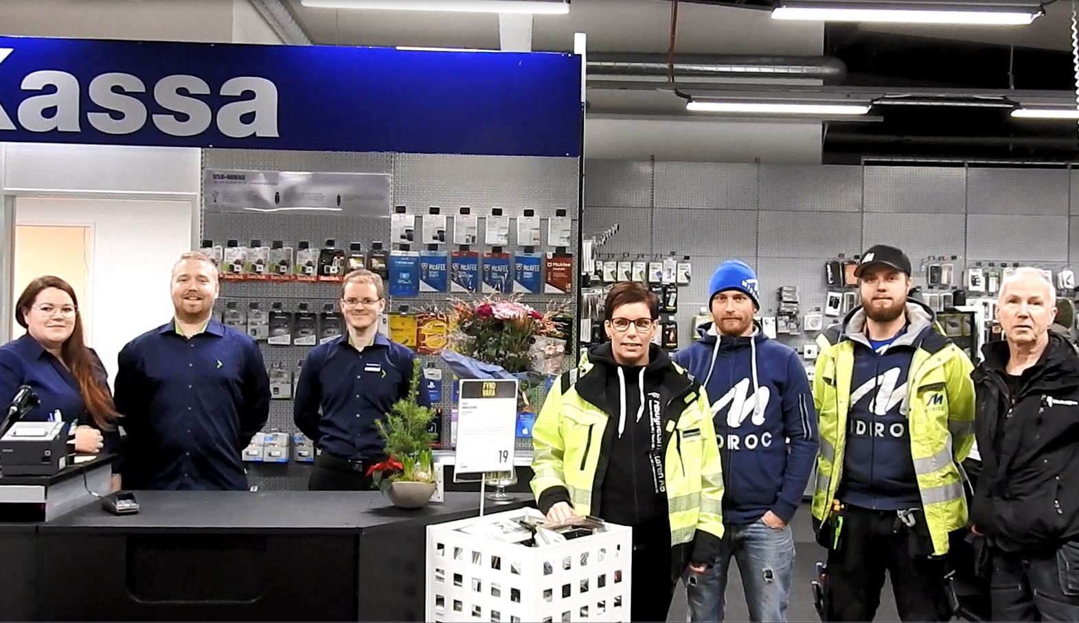 Black Friday & nyinvigning av Elgiganten i Gällivare Fastighetsmästaren